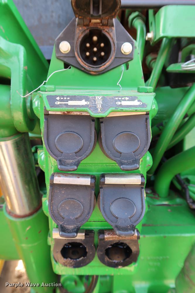 image for item DG3351 2002 John Deere 7410 tractor