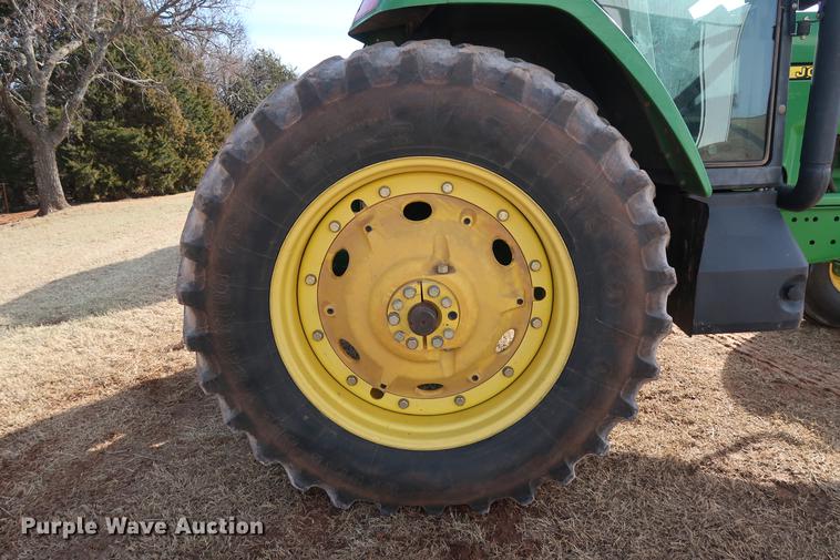 image for item DG3351 2002 John Deere 7410 tractor