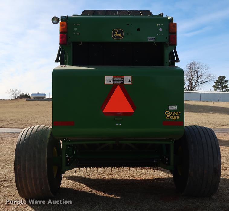 image for item DG3352 2014 John Deere 469 Mega Wide Plus round baler