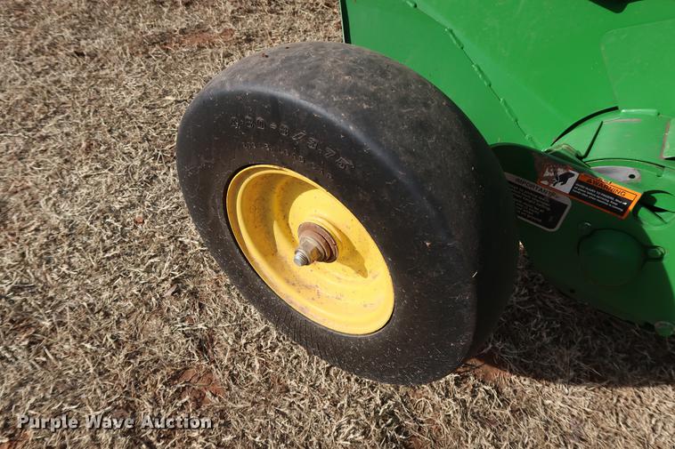 image for item DG3352 2014 John Deere 469 Mega Wide Plus round baler