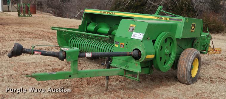 image for item DG3353 2001 John Deere 348 small square baler