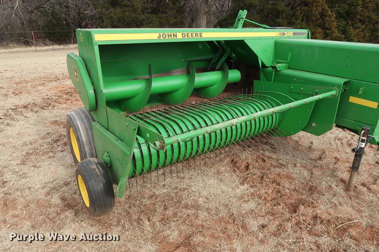 image for item DG3353 2001 John Deere 348 small square baler
