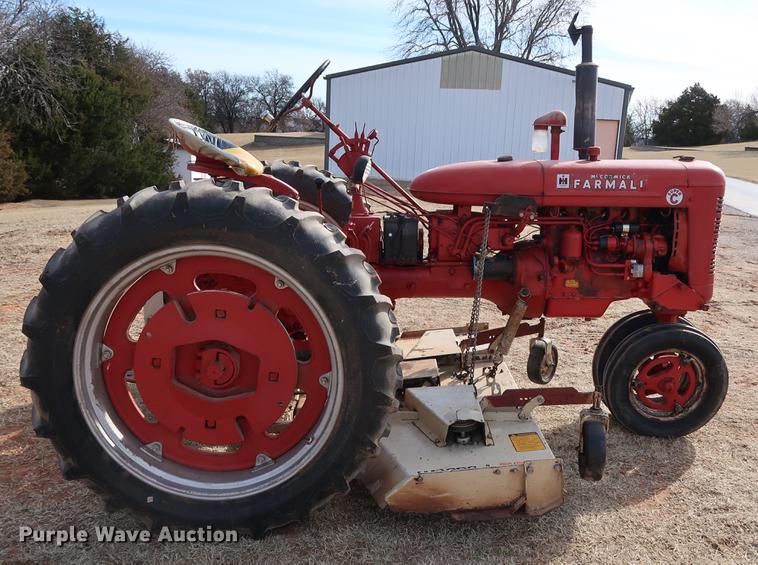 image for item DG3354 1952 Mccormick Farmall Super C tractor