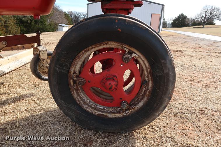 image for item DG3354 1952 Mccormick Farmall Super C tractor