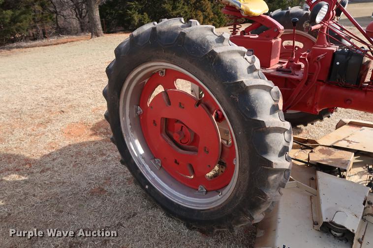 image for item DG3354 1952 Mccormick Farmall Super C tractor