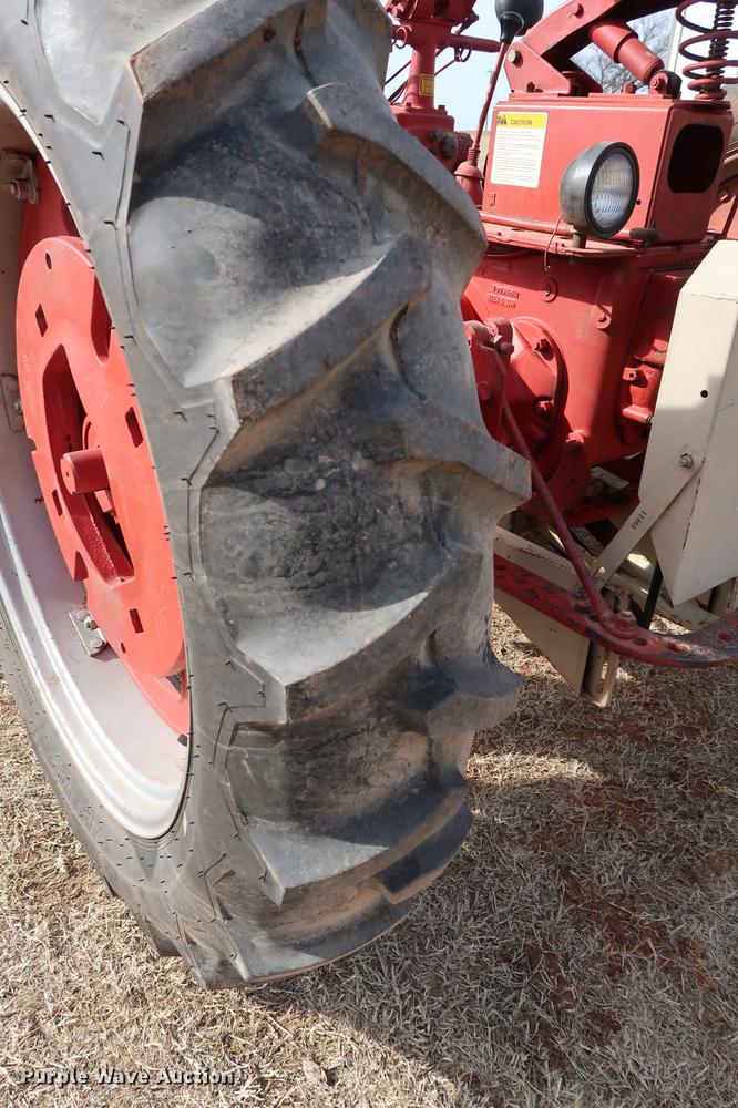 image for item DG3354 1952 Mccormick Farmall Super C tractor