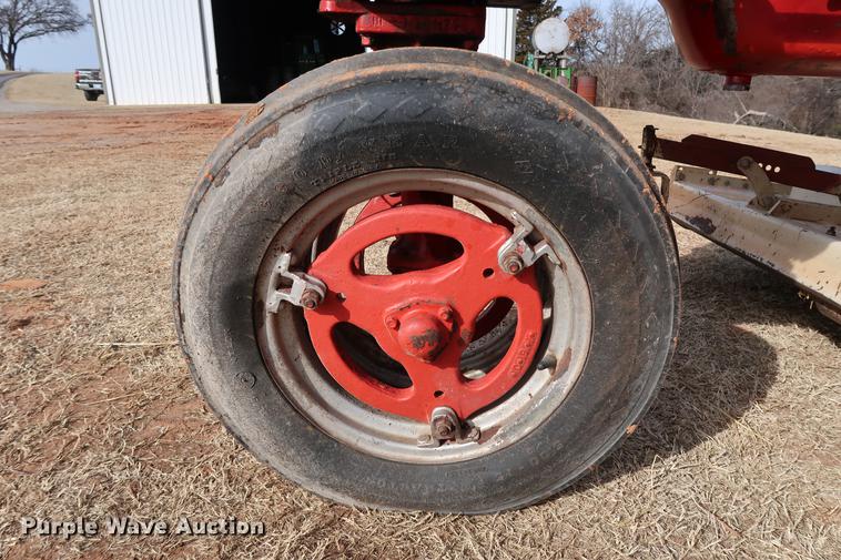 image for item DG3354 1952 Mccormick Farmall Super C tractor