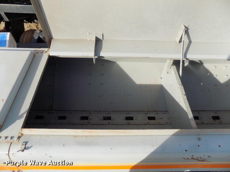 image for item DG3357 CrustBuster 4000AP grain drill