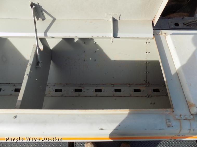 image for item DG3357 CrustBuster 4000AP grain drill