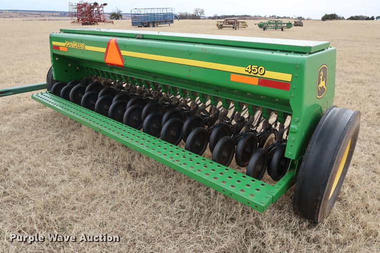 image for item DG3361 John Deere 450 grain drill
