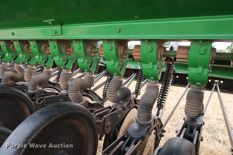 image for item DG3361 John Deere 450 grain drill
