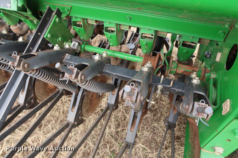 image for item DG3361 John Deere 450 grain drill