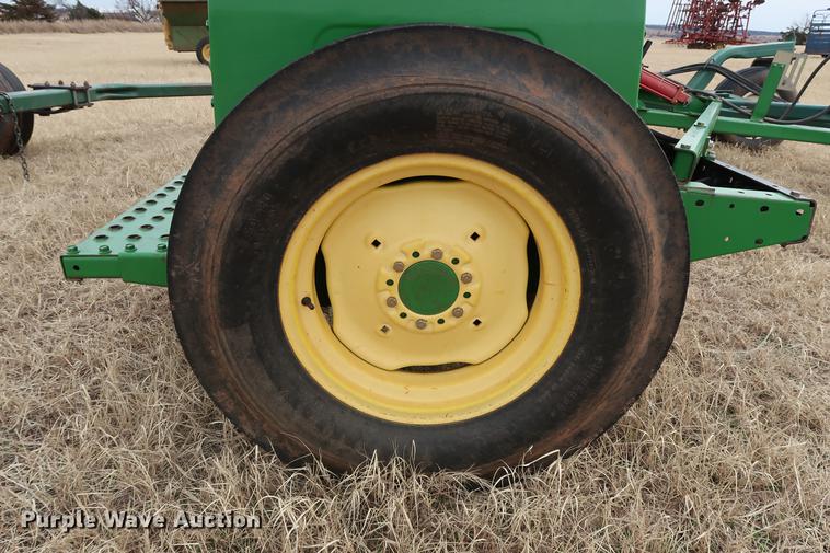 image for item DG3361 John Deere 450 grain drill