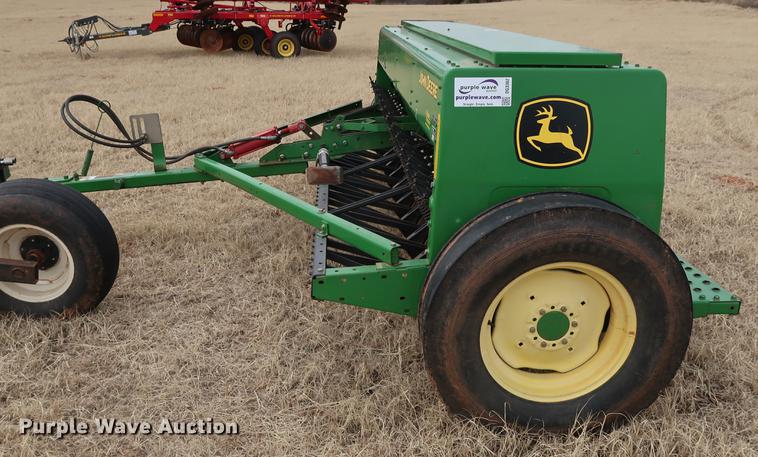 image for item DG3362 John Deere 450 grain drill