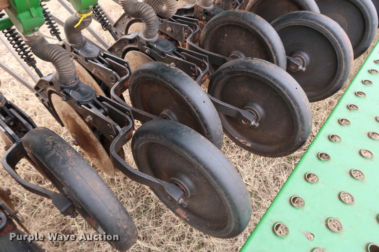 image for item DG3362 John Deere 450 grain drill