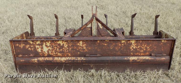 image for item DG3364 John Deere box blade