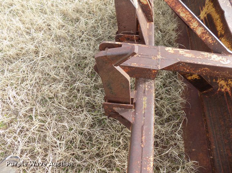 image for item DG3364 John Deere box blade