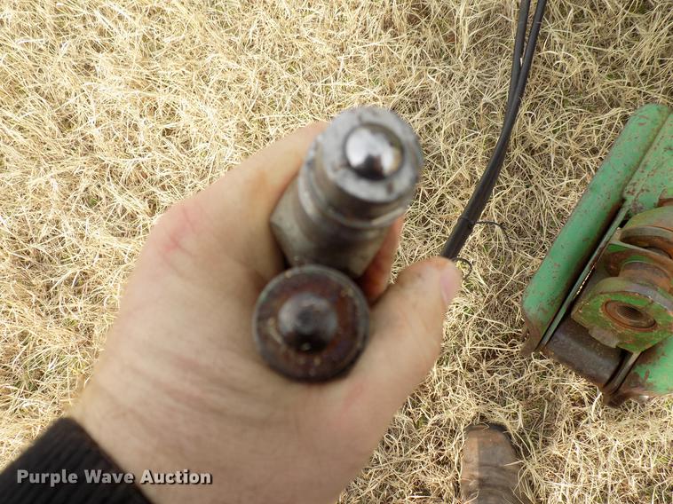 image for item DG3365 John Deere 1518 batwing rotary mower