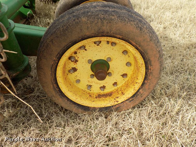 image for item DG3365 John Deere 1518 batwing rotary mower