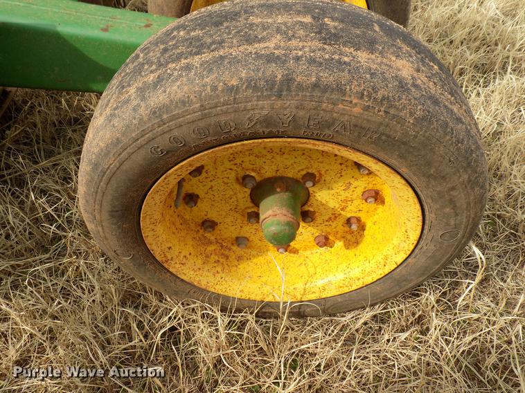 image for item DG3365 John Deere 1518 batwing rotary mower