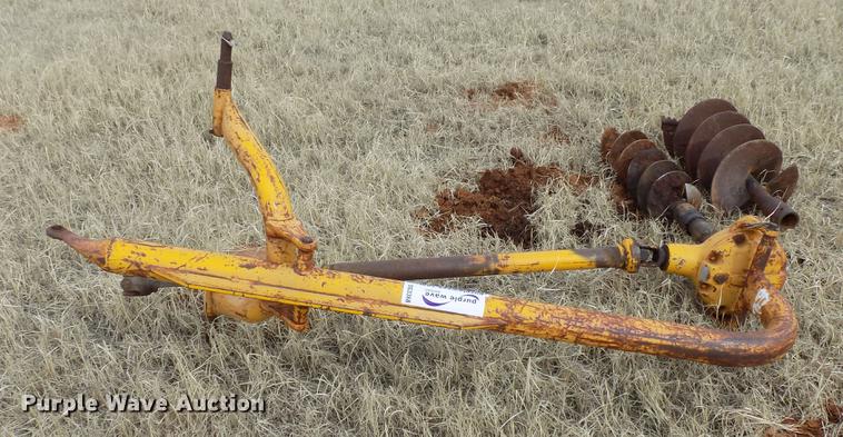 image for item DG3368 Danuser F-8 post hole auger