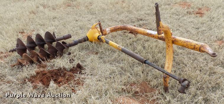 image for item DG3368 Danuser F-8 post hole auger