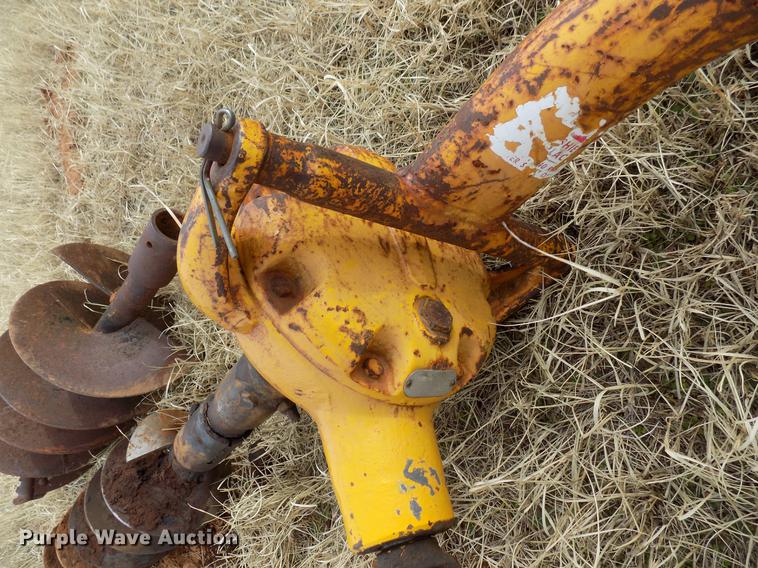 image for item DG3368 Danuser F-8 post hole auger