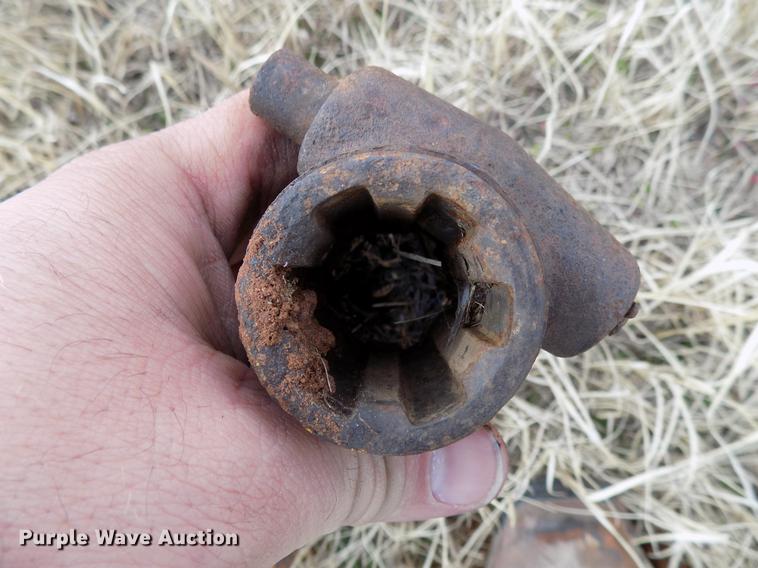 image for item DG3368 Danuser F-8 post hole auger