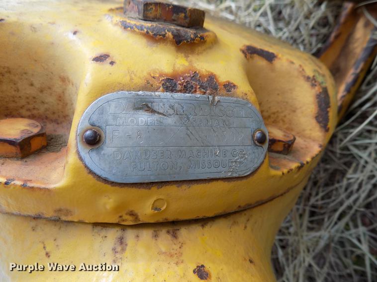 image for item DG3368 Danuser F-8 post hole auger