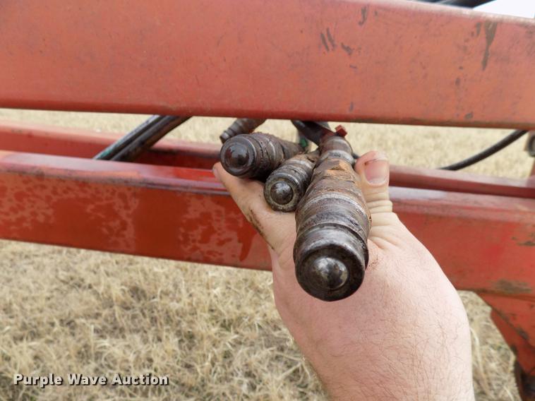 image for item DG3371 Sunflower 5452-46 field cultivator