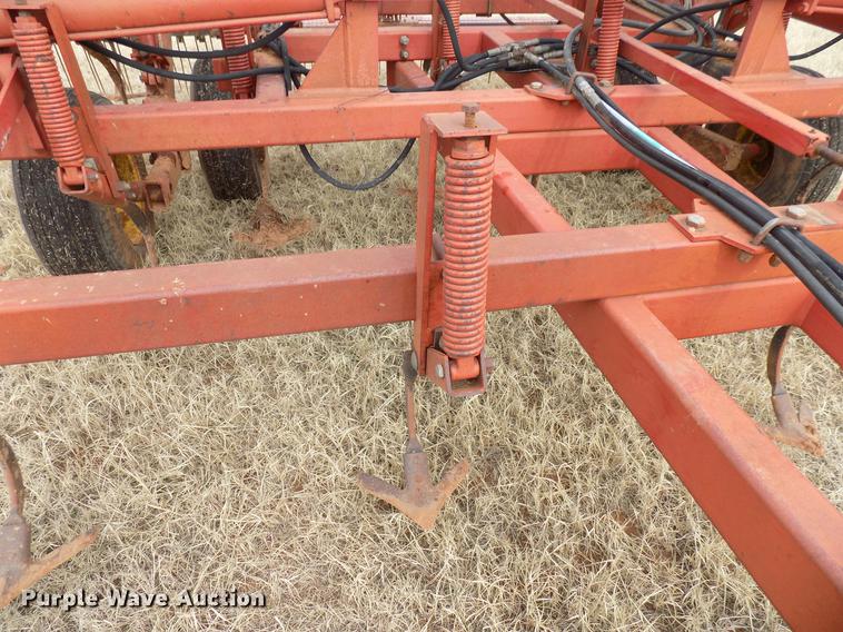 image for item DG3371 Sunflower 5452-46 field cultivator