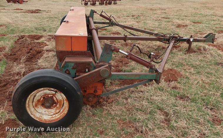 image for item DG3380 Brillion SST-144-01 seeder