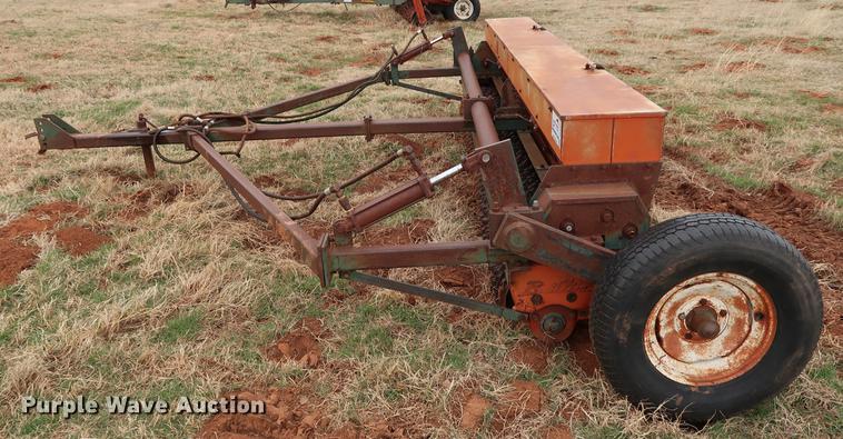 image for item DG3380 Brillion SST-144-01 seeder