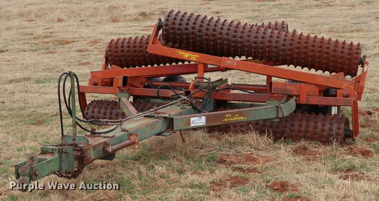 image for item DG3381 Brillion XL-144 packer