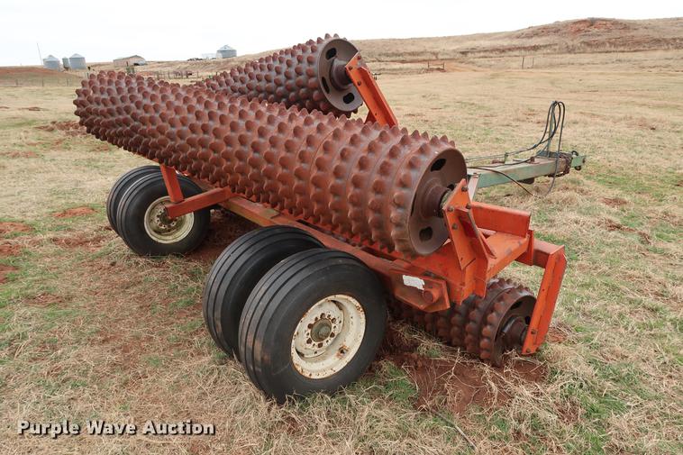 image for item DG3381 Brillion XL-144 packer