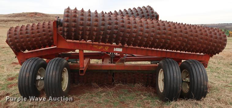 image for item DG3381 Brillion XL-144 packer