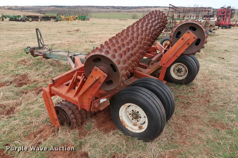 image for item DG3381 Brillion XL-144 packer