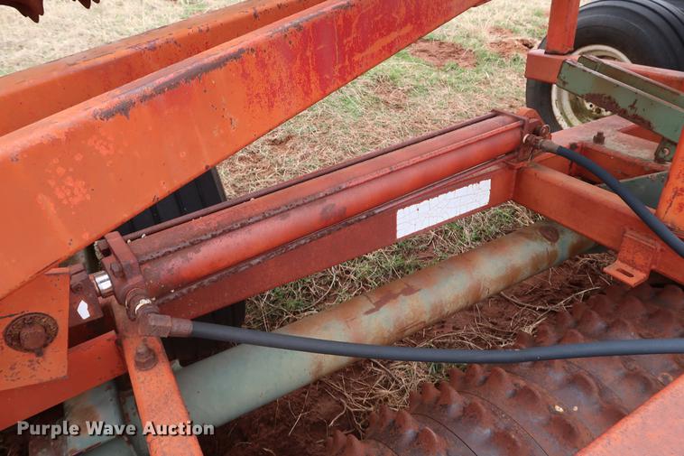 image for item DG3381 Brillion XL-144 packer