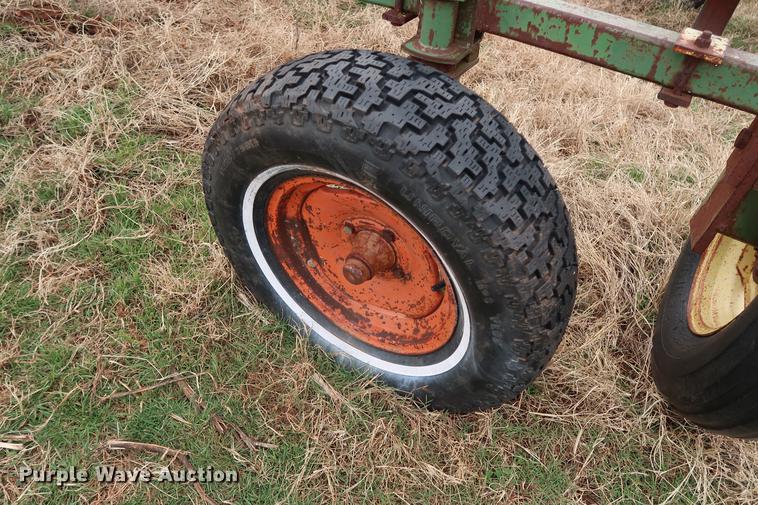 image for item DG3382 John Deere spring tooth