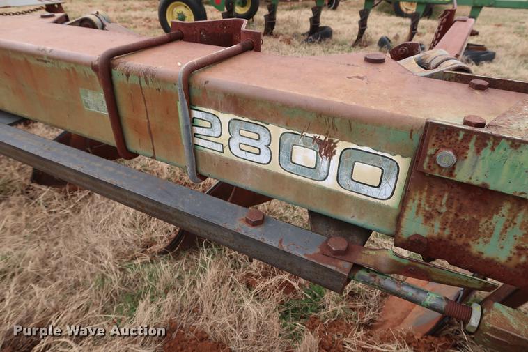image for item DG3383 John Deere A2800 six bottom plow