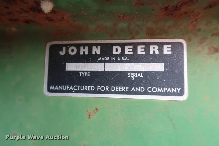 image for item DG3384 John Deere 79 manure spreader