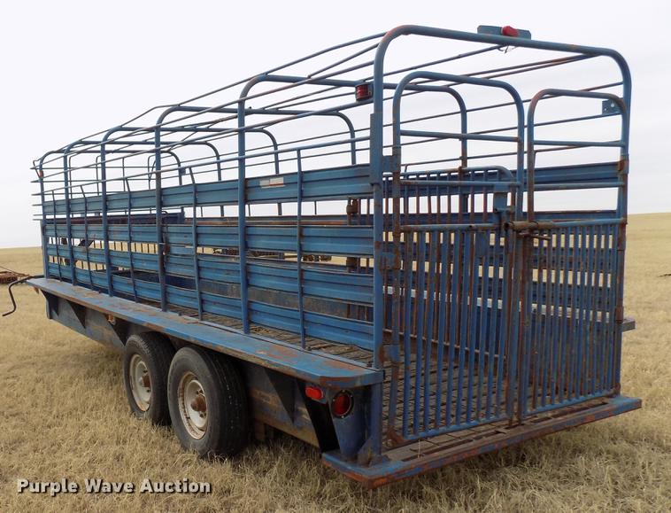image for item DG3385 Ranch King livestock trailer