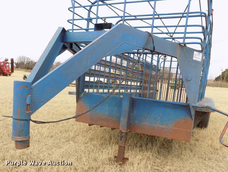 image for item DG3385 Ranch King livestock trailer