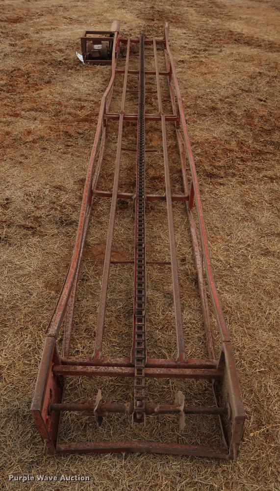 image for item DG3387 Square bale elevator