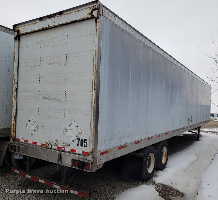 image for item AV9282 2001 Utility dry van trailer