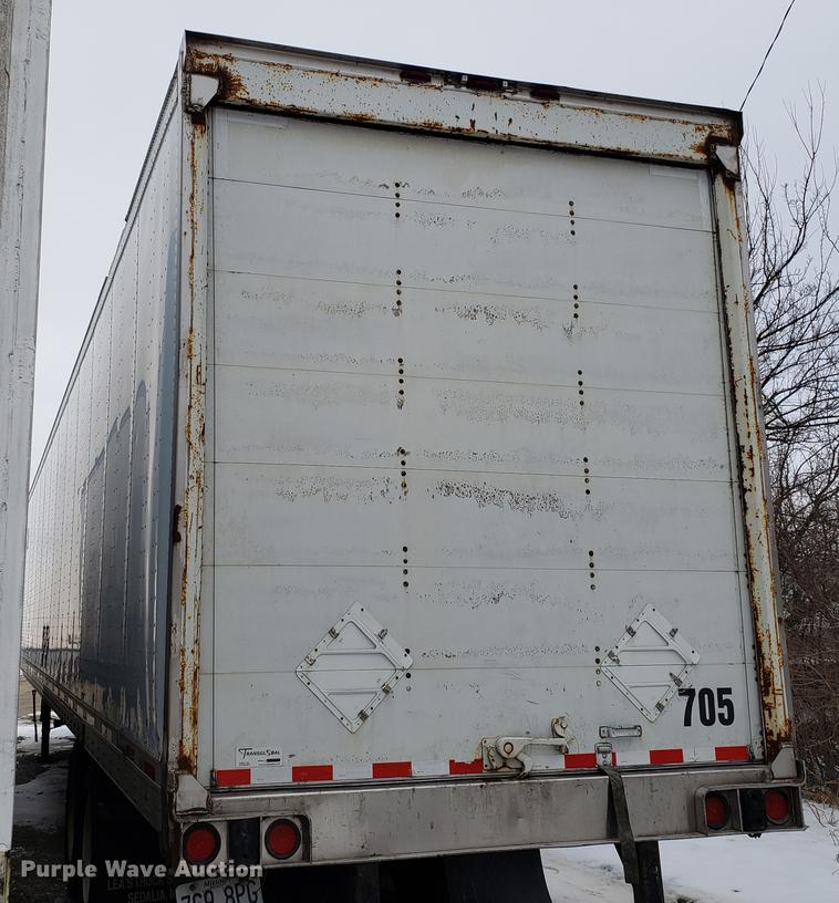 image for item AV9282 2001 Utility dry van trailer