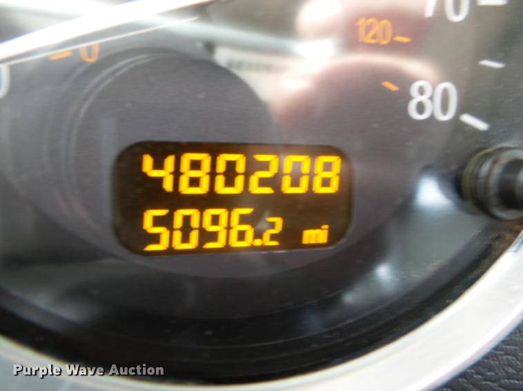 image for item CD9572 2012 Peterbilt 388 semi truck