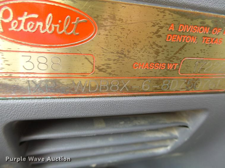image for item CD9573 2008 Peterbilt 388 semi truck