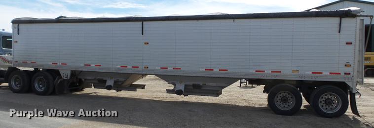 image for item CD9576 2009 Timpte Super Hopper double hopper bottom grain trailer