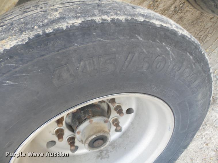 image for item CD9576 2009 Timpte Super Hopper double hopper bottom grain trailer